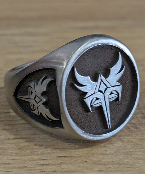 Anillo de acero personalizado